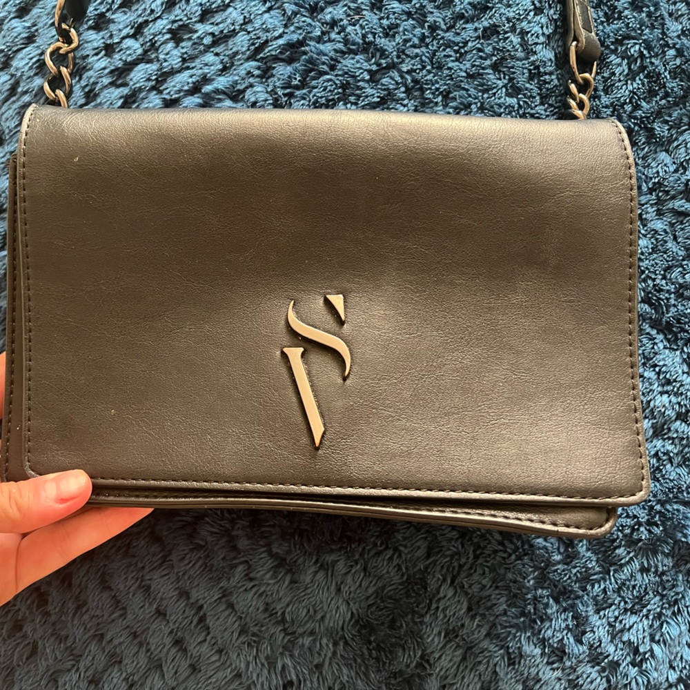 Black purse
